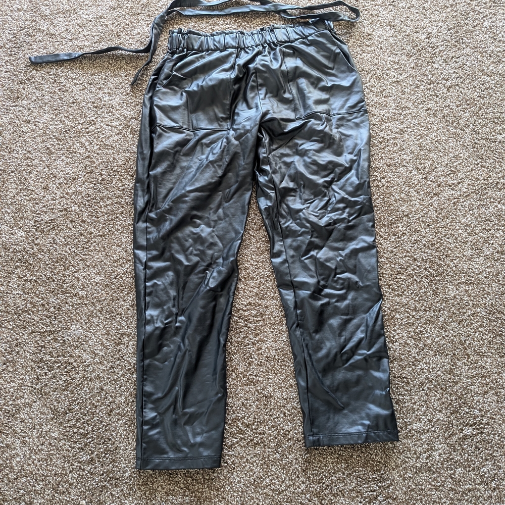Stylish Black Men's Dress Pants